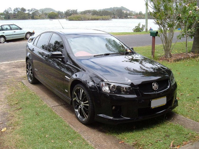 Holden v8