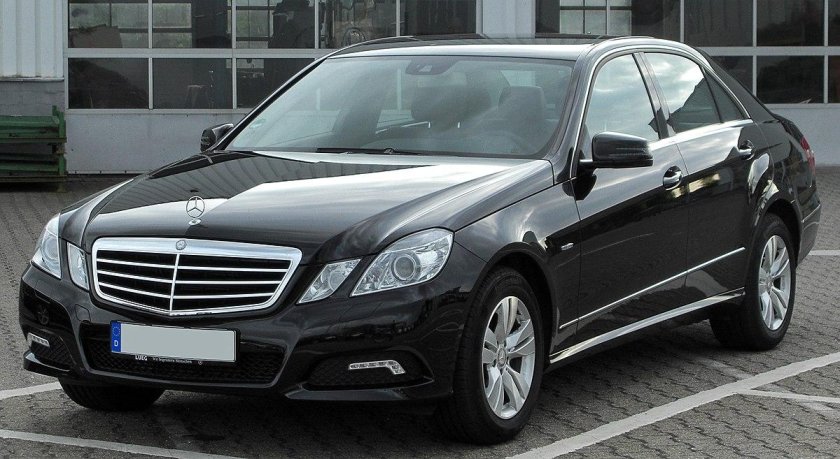 Mercedes e200 212
