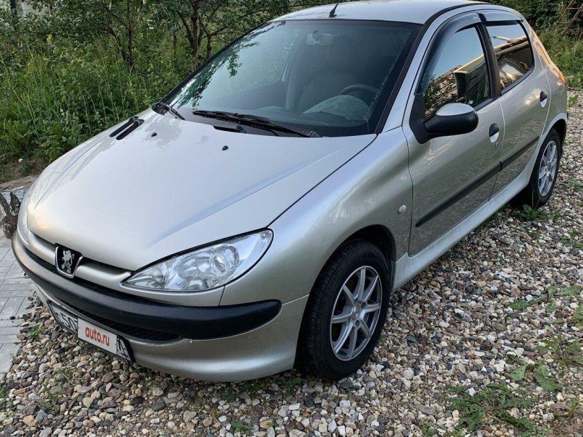Peugeot 206 1998
