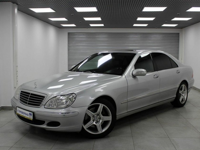 Мерседес с 500 220