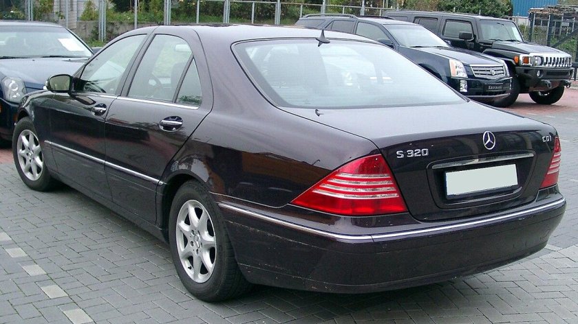 Mercedes Benz s600 w220
