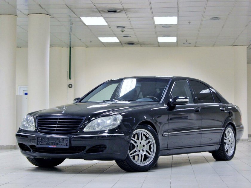 Mercedes w220 2005