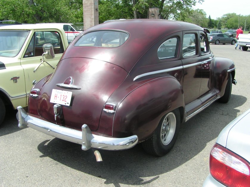 Автомобиль ГАЗ м20 победа Варшава