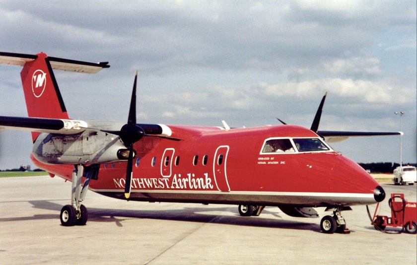 De Havilland Canada DHC‑8 Dash 8