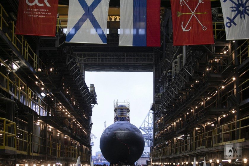 Спуск на воду подводной лодки Адмиралтейские верфи
