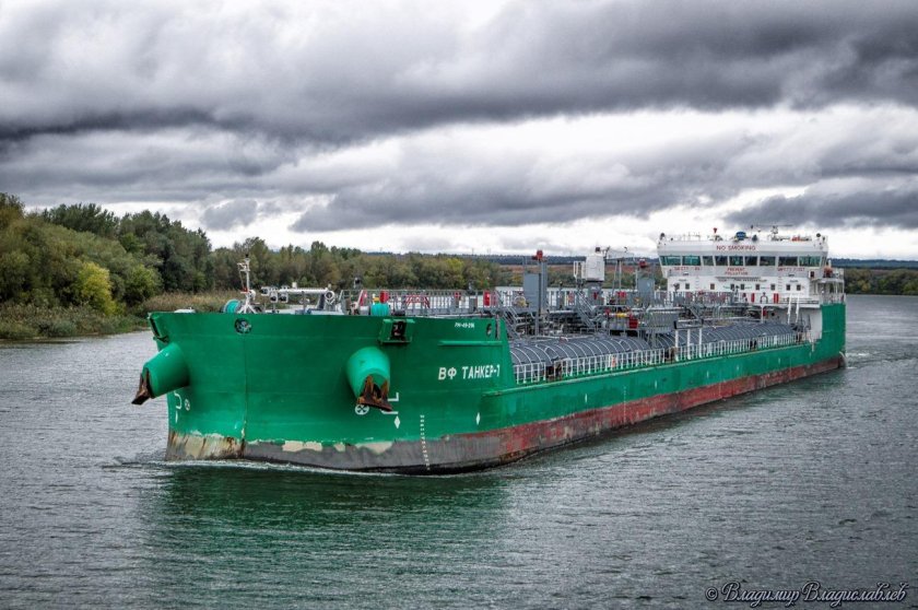 Танкер Олег Кошевой пр 566