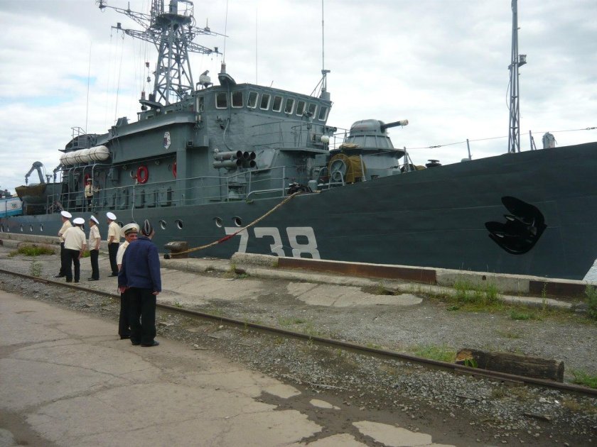 МТ 738 морской тральщик