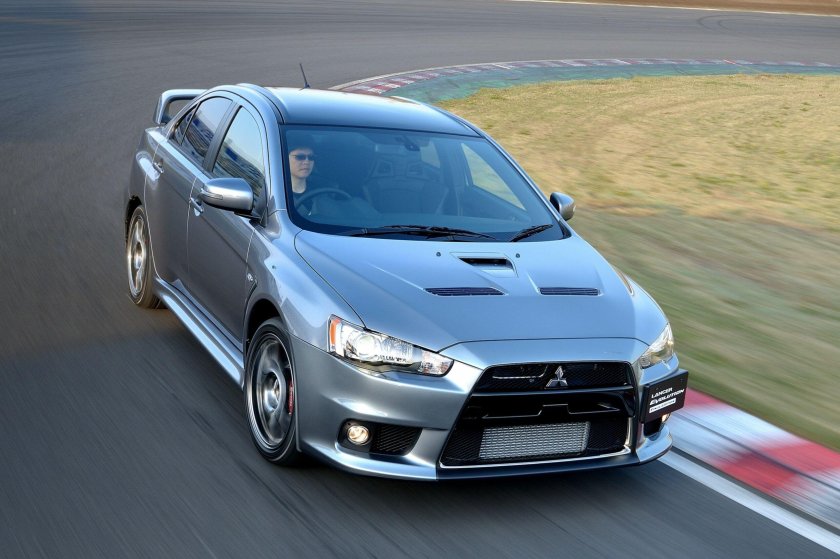 Mitsubishi Lancer 2020