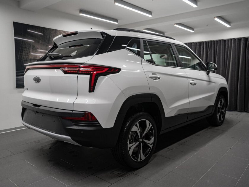 Toyota rav4 2019 белый