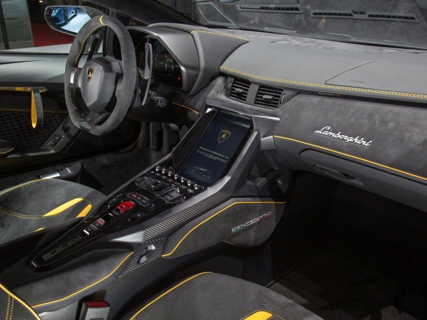 Lamborghini Centenario LP 770-4 салон