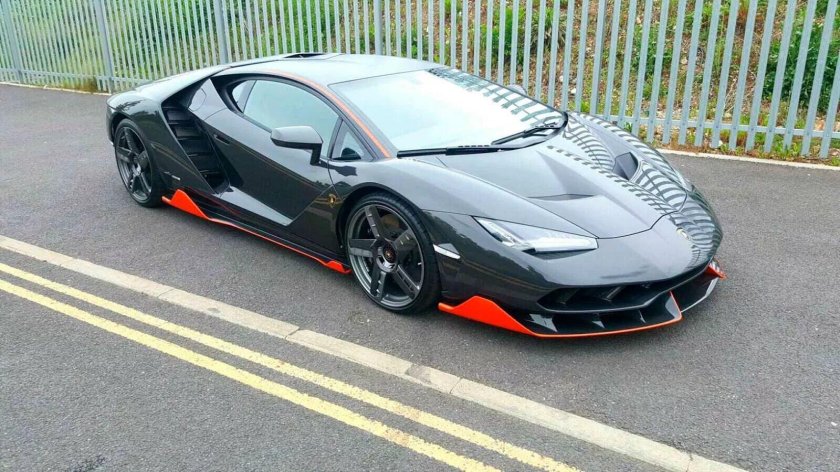 Ламборгини Сентенарио