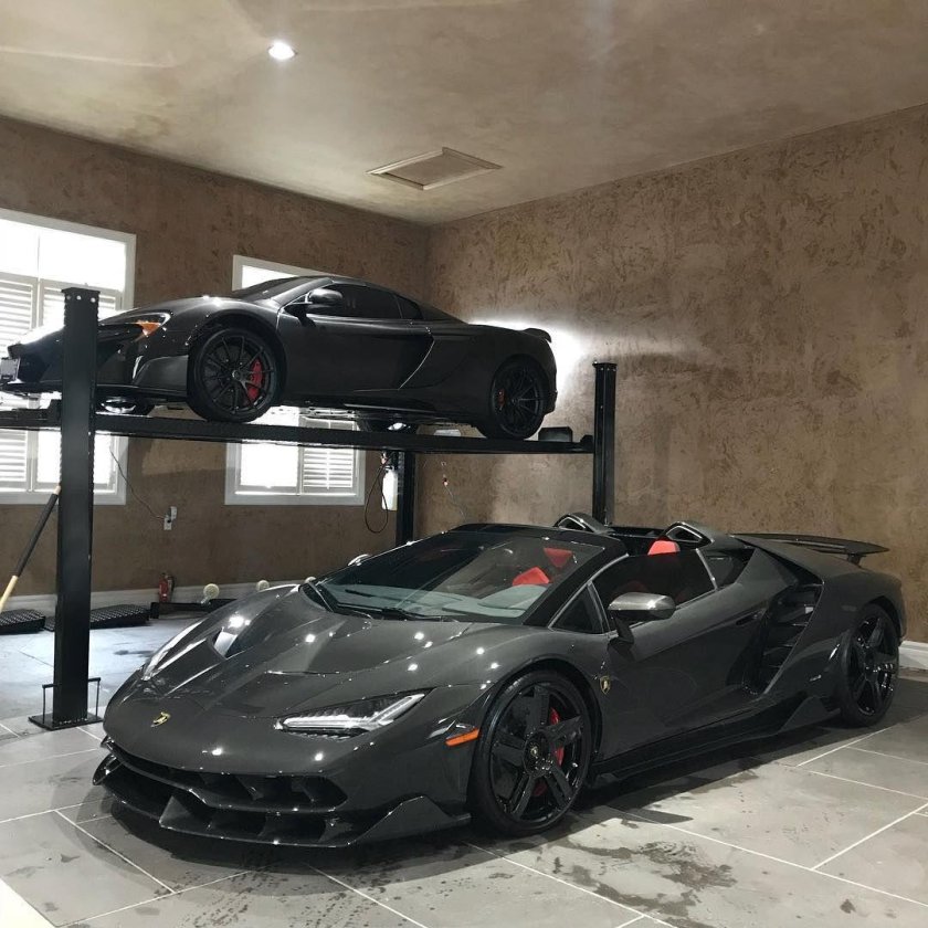 Бугатти Чентенарио