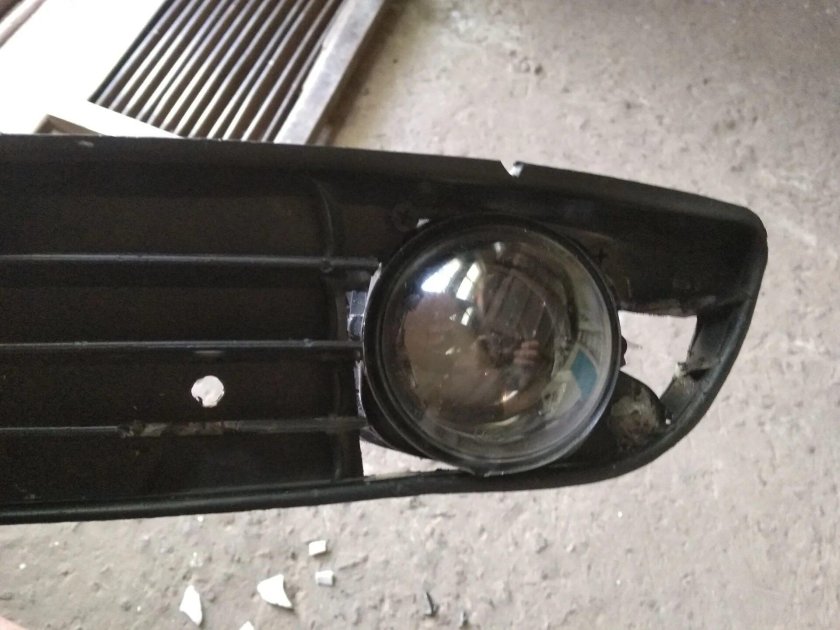 Туманки на Ауди а6 с4