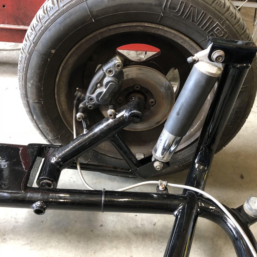 Амортизатор люльки мотоцикла Урал