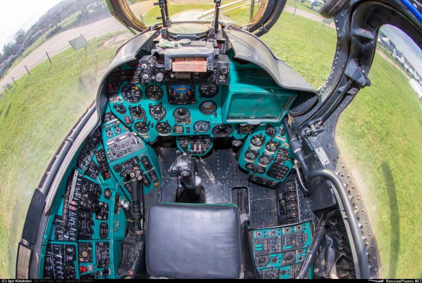 Ми-24 кабина