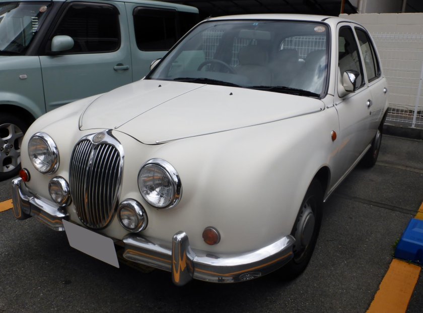 Mitsuoka viewt
