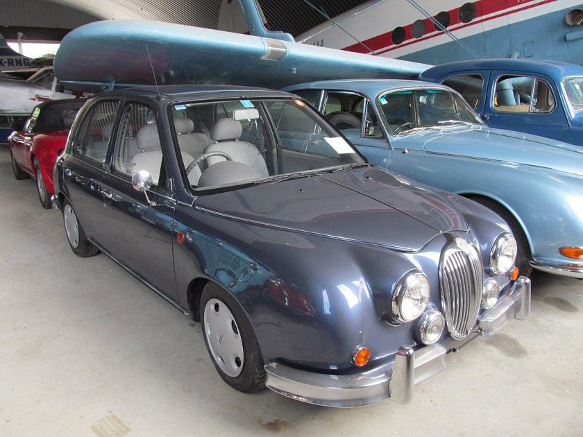 Mitsuoka Subaru