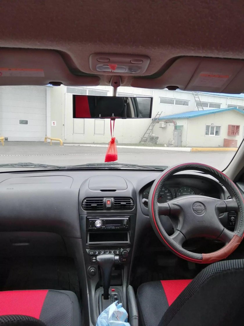 Nissan Wingroad y11 салон