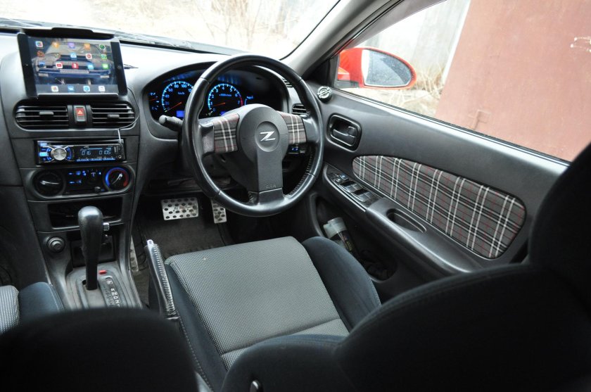 Wingroad y11 салон