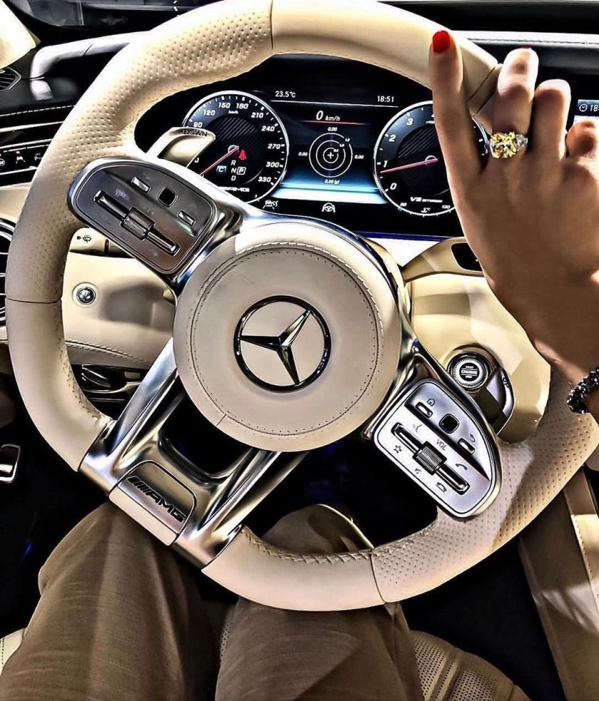 Успех машина деньги