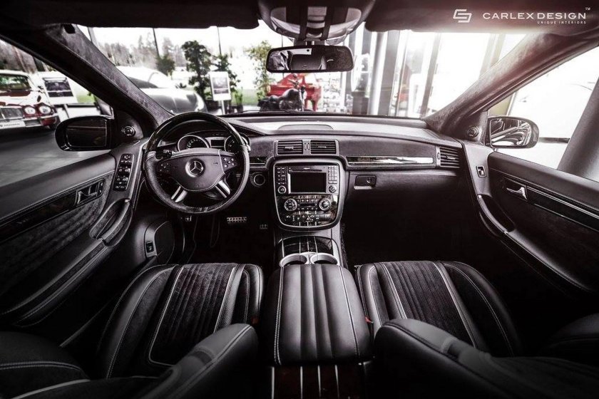 Mercedes r63 AMG салон