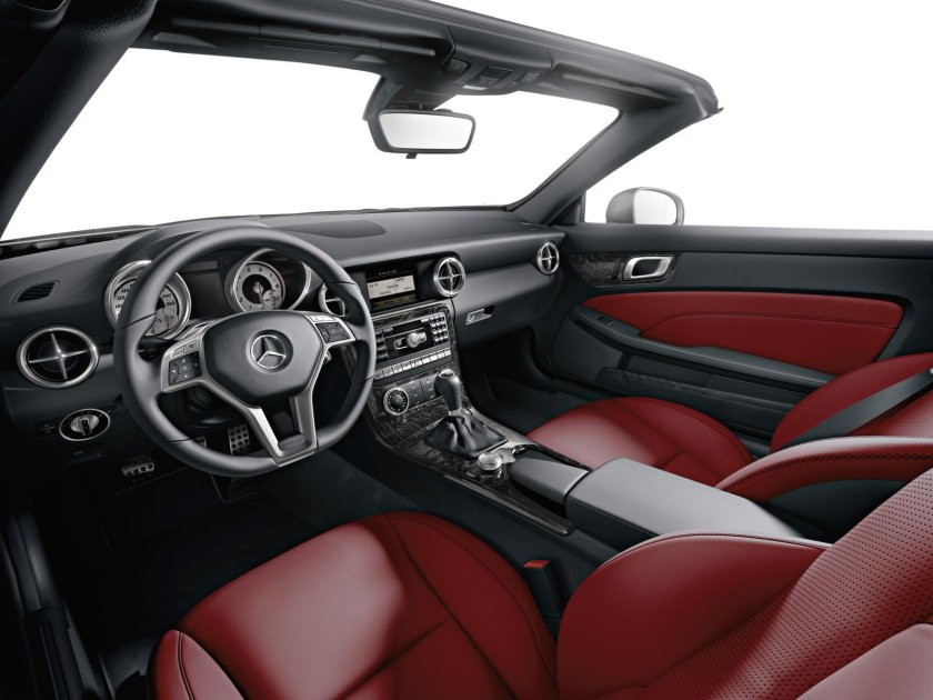 Мерседес СЛК 55 АМГ салон