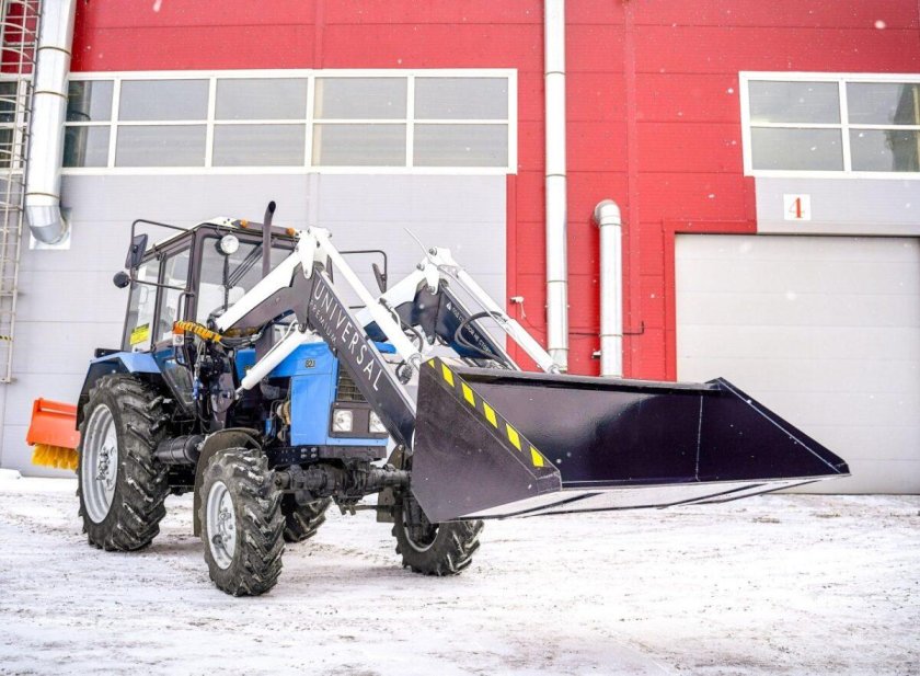 Навесной фронтальный погрузчиком универсал Premium