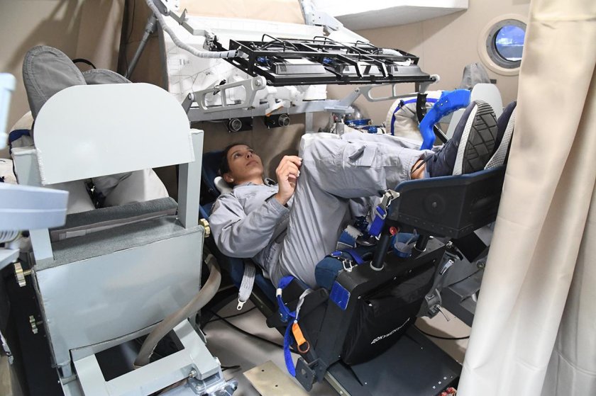 Корабль орёл Роскосмос