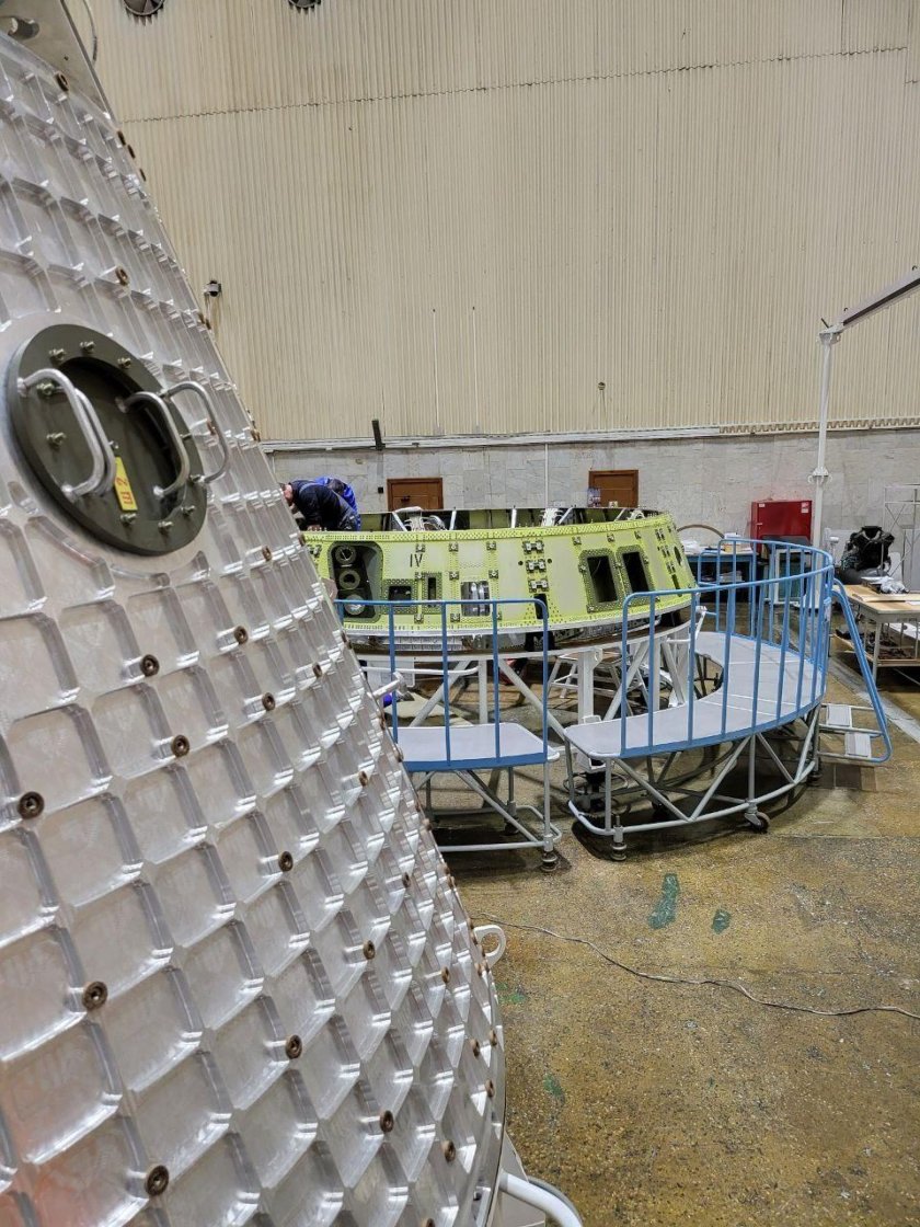 Корабль орёл Роскосмос