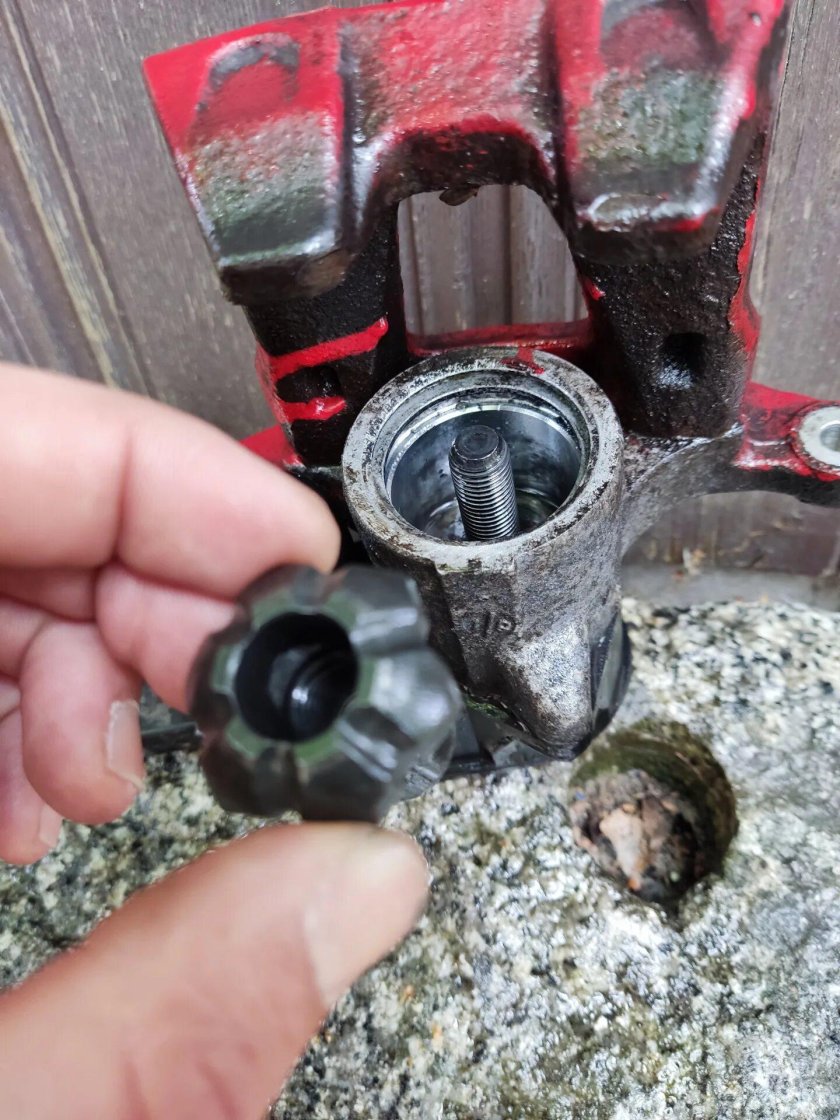 Хендай i40 инструмент для заднего суппорта