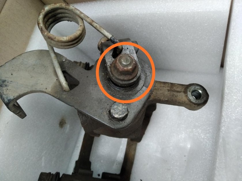 Ремкомплект ручника Киа Рио 3 задний