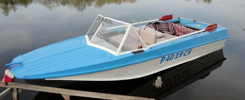 Лодка Казанка 5м1