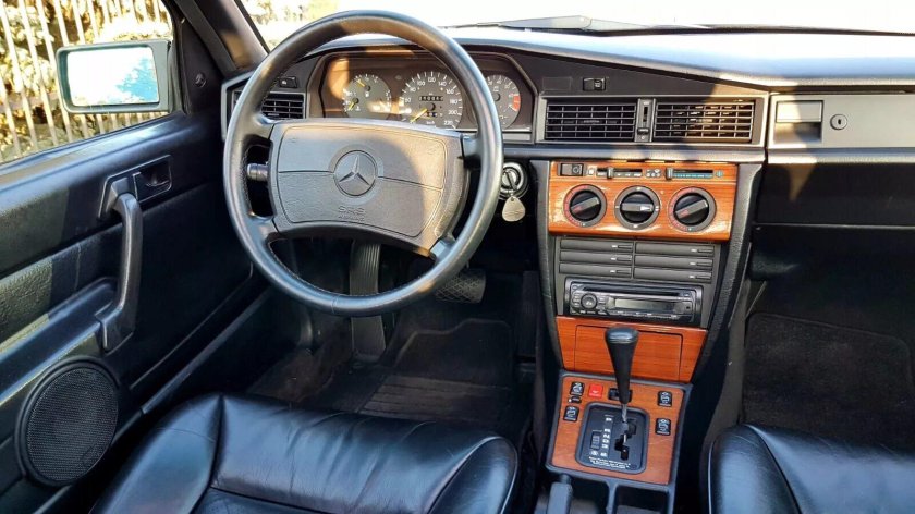 190 Мерседес 201 кузов