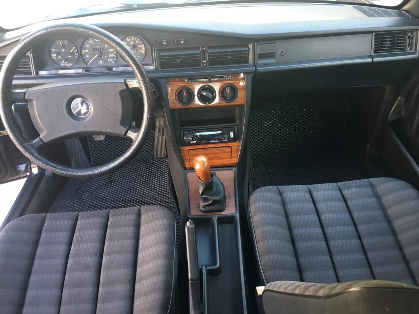 Торпеда на Мерседес 190е