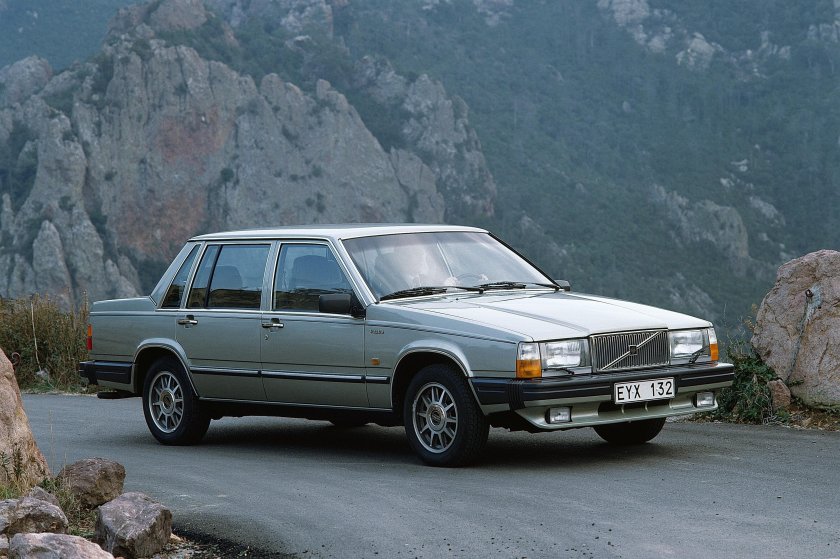 Volvo 760, 1984