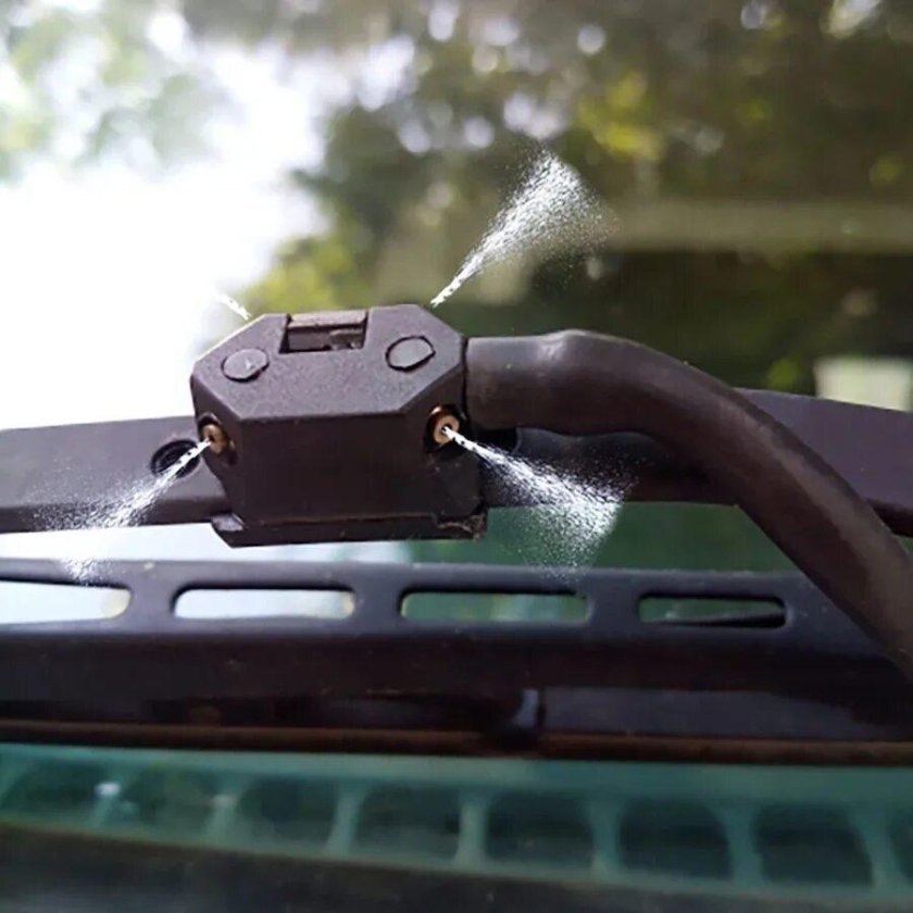 Струйное распыление на лобовое стекло