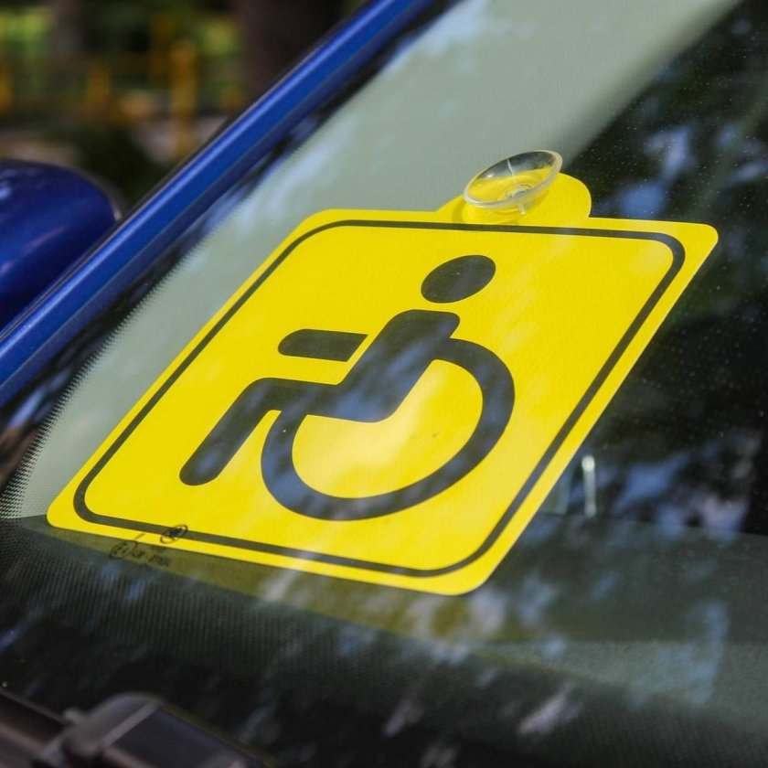 Наклейка с присосками