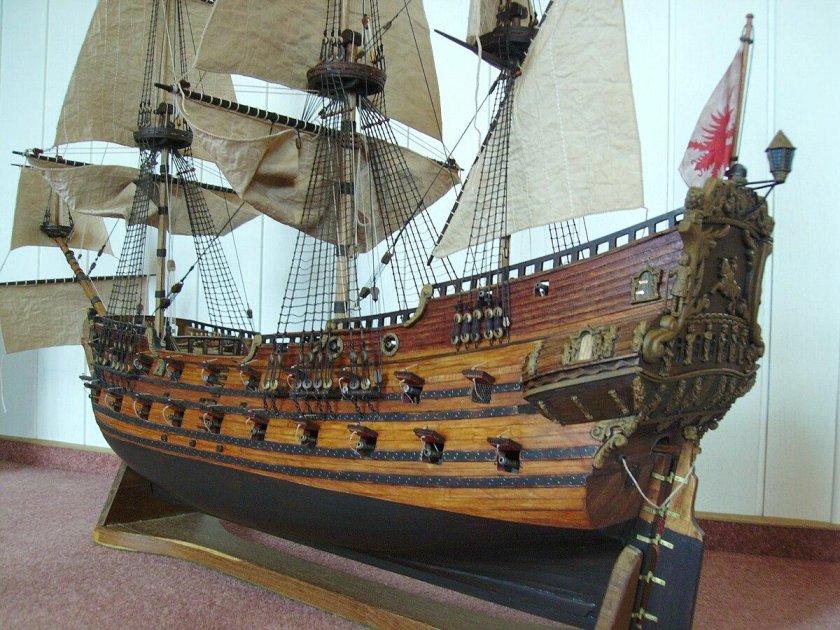 Фрегат Фридрих Вильгельм цу Пферде