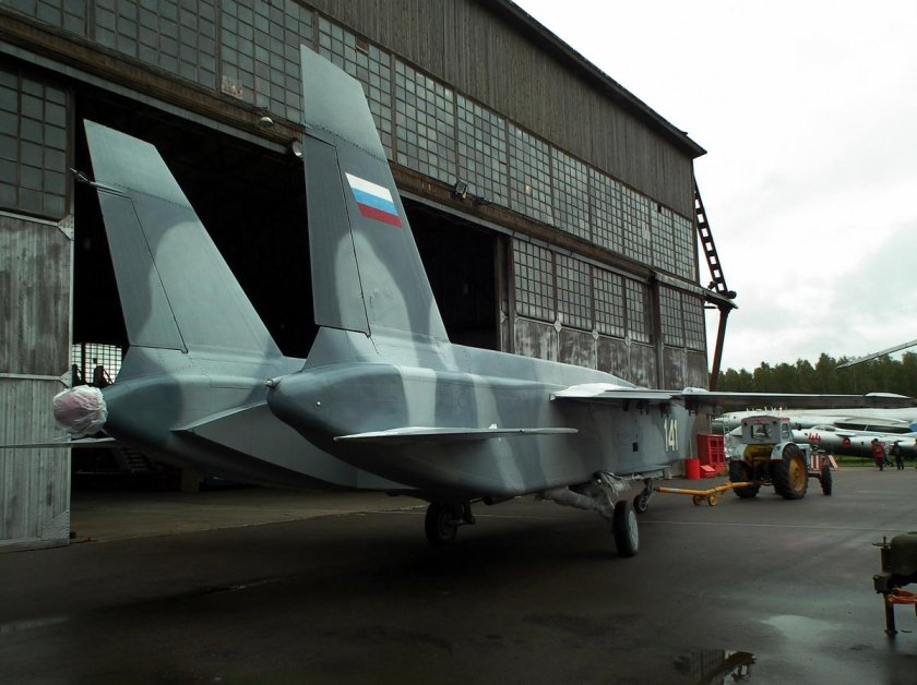 Як-141 самолет