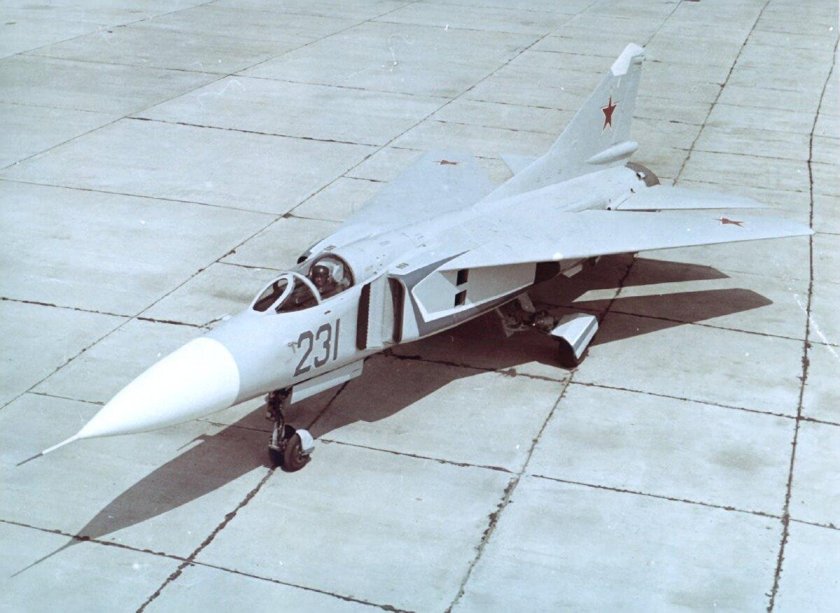 Микоян-Гуревич "миг-23", истребитель