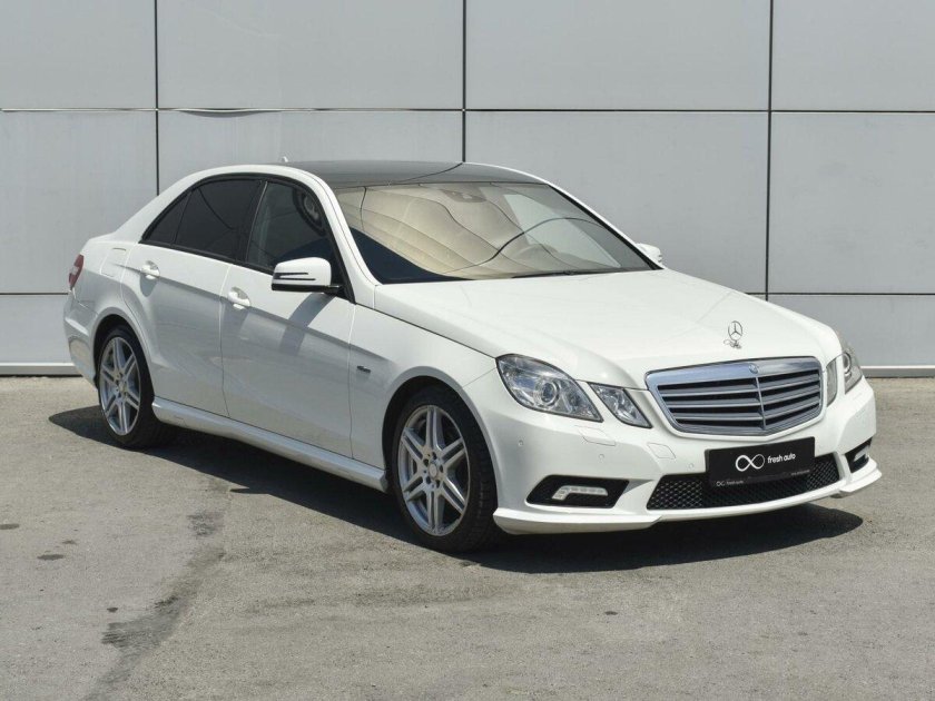 Мерседес Бенц е класса 200 патрульный