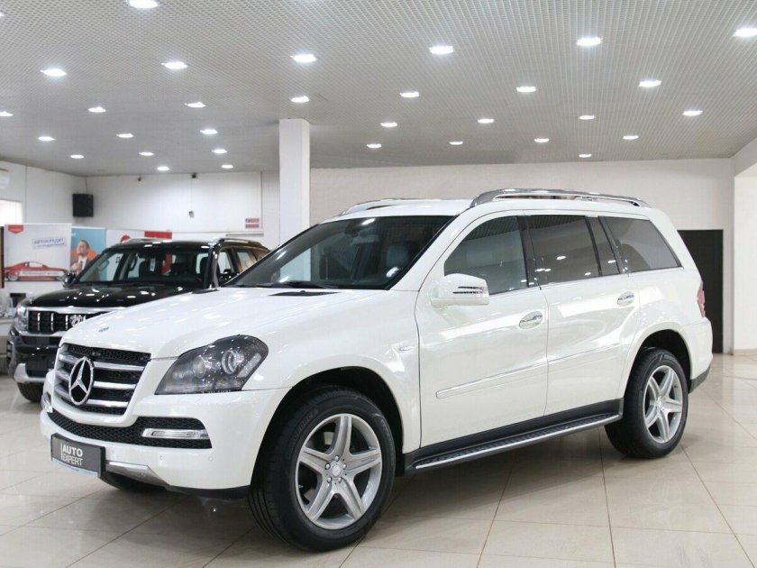 Мерседес ГЛК 300 2011