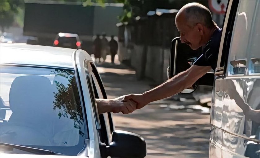 Уважение на дороге