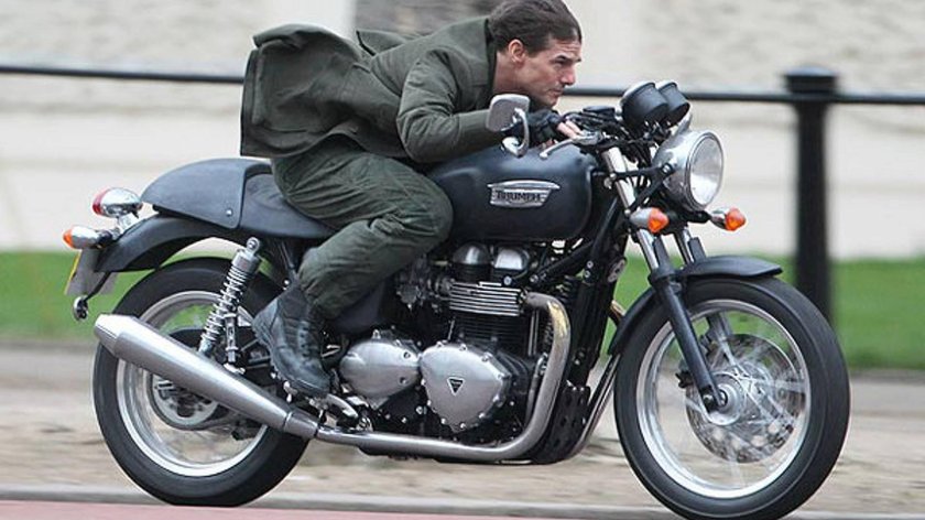 Мотоцикл Тома Круза чоппер