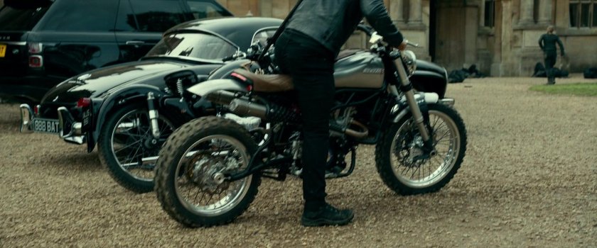 Марк Уолберг мотоцикл