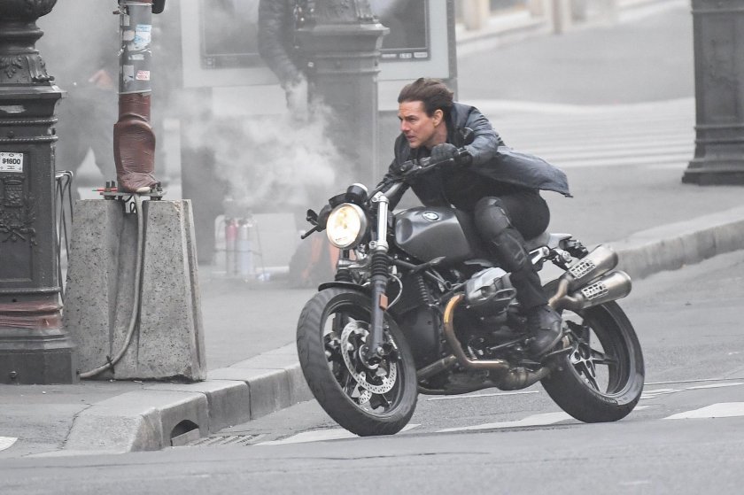 Миссия невыполнима том Круз на мотоцикле