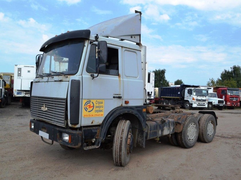 Тягач седельный МАЗ-642290