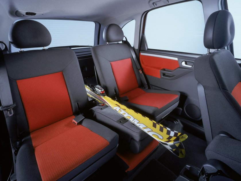 Opel Meriva салон