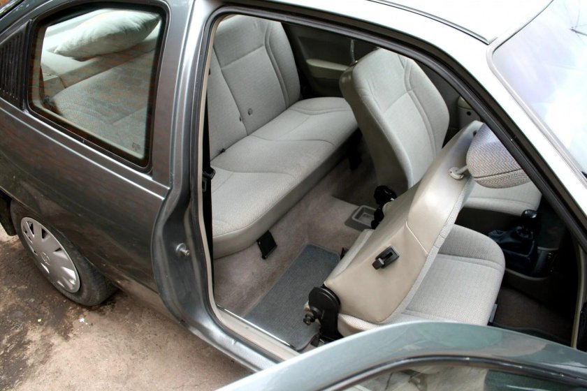 Opel Kadett салон