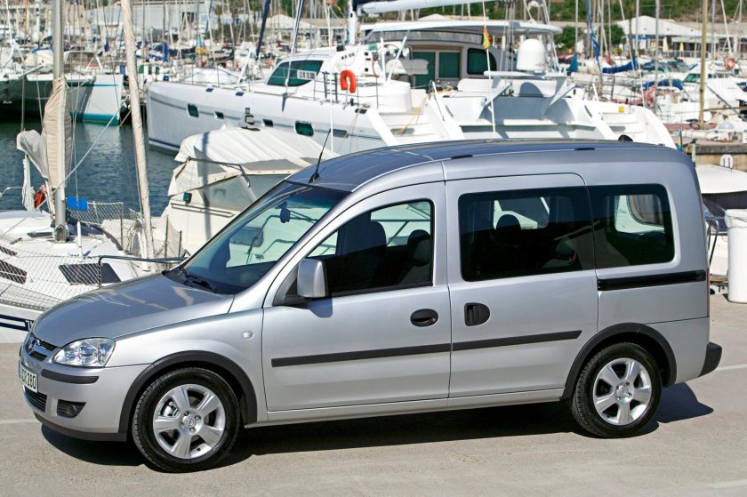 Opel Combo (c) 2001